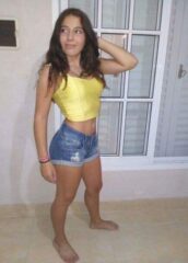 Fatima presumiendo su rico cuerpo 6