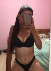 Monica Blanco mostrando cuerpo 3