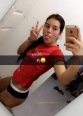 Morrita rica presumiendo su cuerpo 15